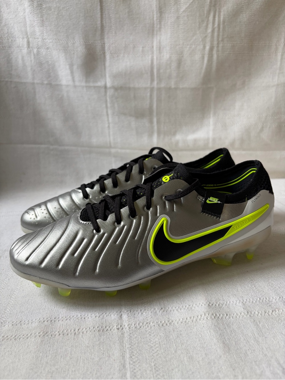 Nike Tiempo Legend 10 Elite FG Mad Voltage Soccer Cleats Men Size 6.5 DV4328-001